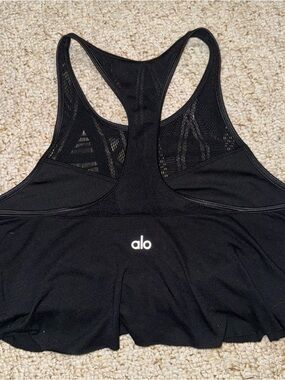 Alo Yoga Black Cropped Tank Top Built In Bra Mesh Racerback Size XS